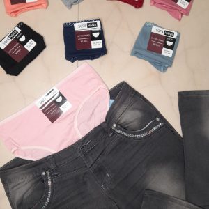 the-color-of-women's-shorts